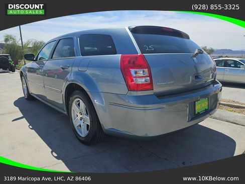 Used 2006 Dodge Magnum SXT image 3