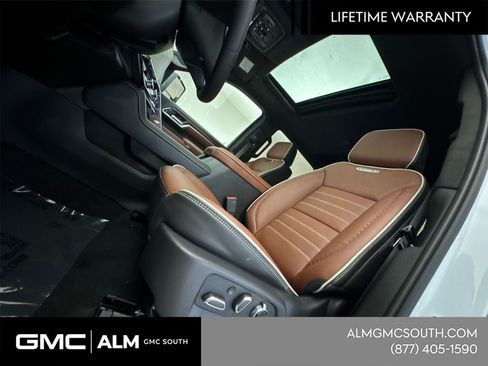 New 2026 GMC Sierra 2500 Denali Ultimate AWD/4WD image 34