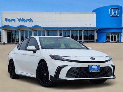 Used 2025 Toyota Camry SE w/ Convenience Package