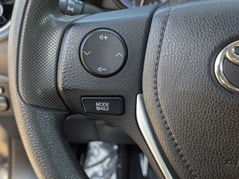 Used 2019 Toyota Corolla LE w/ Carpet Mat Package (TMS) image 3