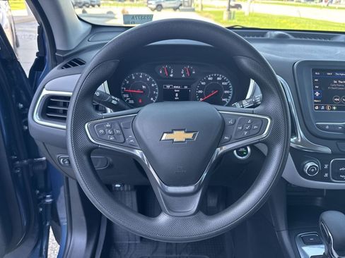 Certified 2024 Chevrolet Equinox LS w/ Driver Confidence II Package AWD/4WD image 10