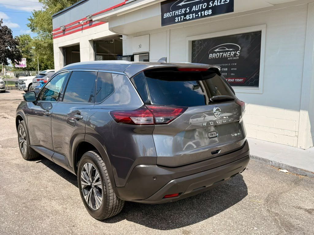 Used 2021 Nissan Rogue SV w/ Premium Package AWD/4WD image 12