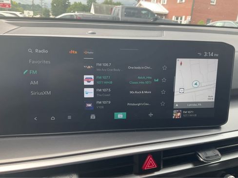 Used 2025 Kia Sorento S w/ Panoramic Sunroof Package AWD/4WD image 8