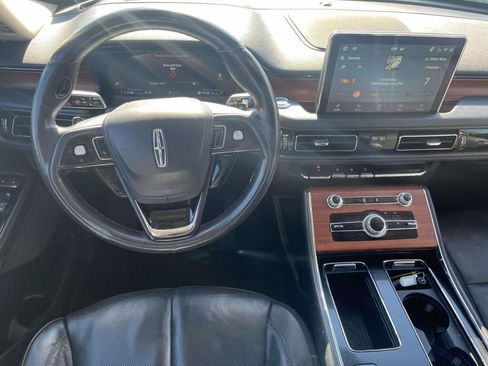 Used 2023 Lincoln Aviator Reserve w/ Equipment Group 201A AWD/4WD image 2