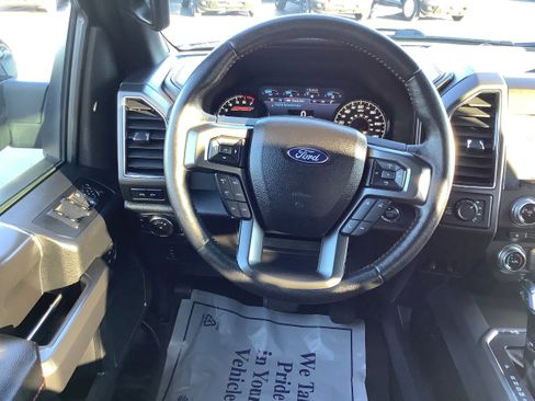 Used 2017 Ford F150 Lariat image 11