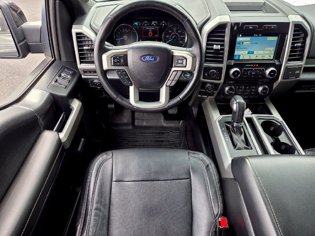 Used 2017 Ford F150 Lariat w/ Equipment Group 502A Luxury AWD/4WD image 12