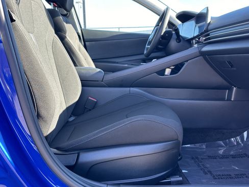 Used 2024 Hyundai Elantra SEL image 16