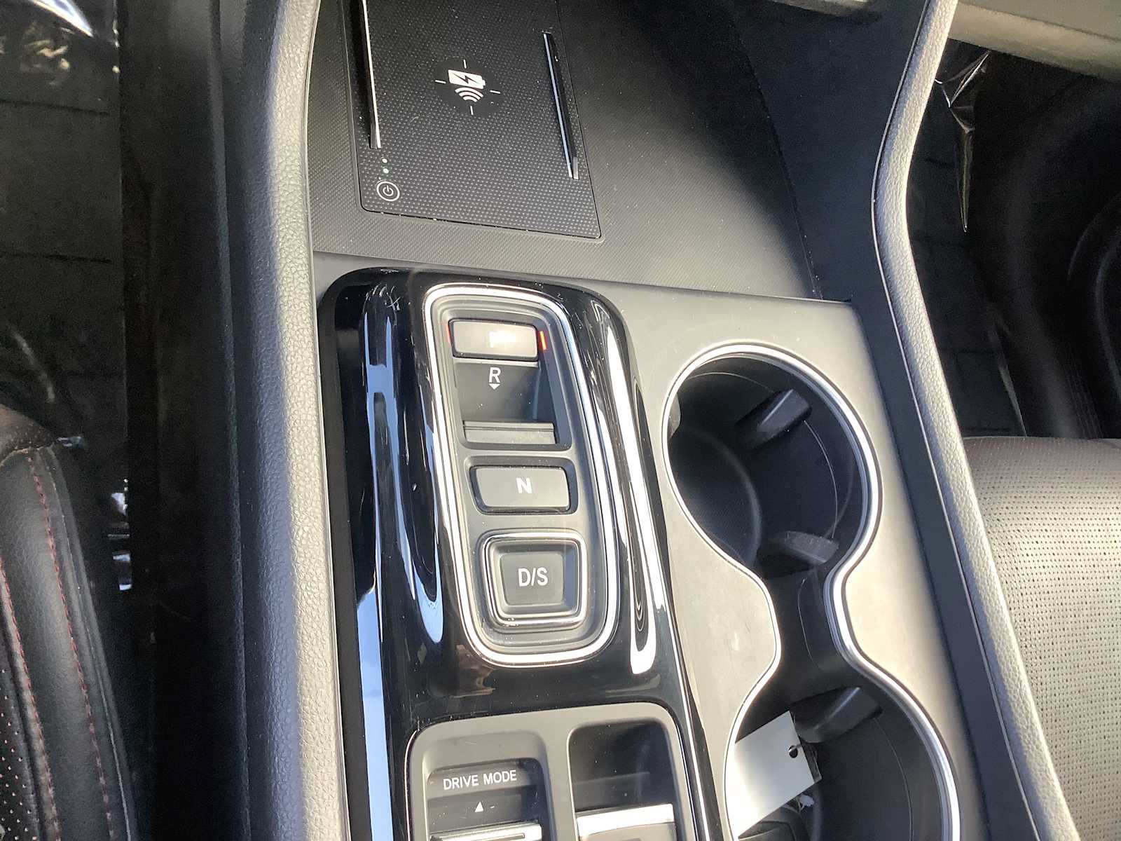 Used 2025 Honda Pilot Black Edition image 19