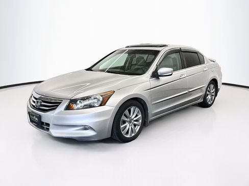 Used 2011 Honda Accord EX-L image 3