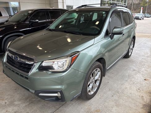 Used 2017 Subaru Forester 2.5i Touring image 1