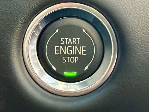New 2026 Cadillac Escalade Platinum Sport AWD/4WD image 39