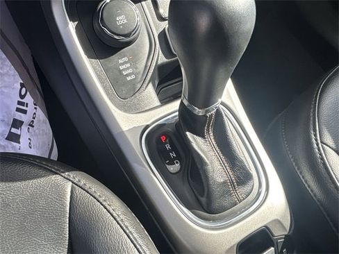 Used 2021 Jeep Compass Latitude image 7