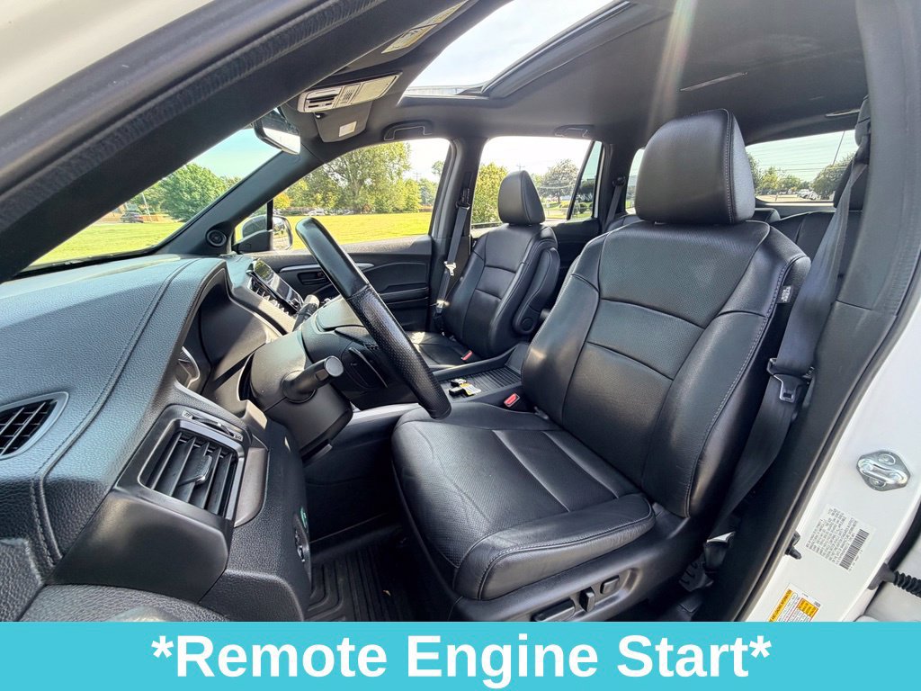 Used 2023 Honda Passport EX-L image 16