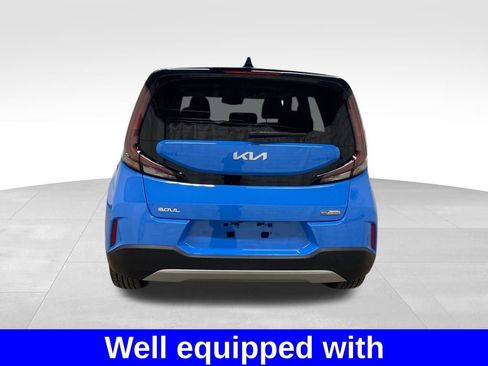 Used 2025 Kia Soul EX image 3