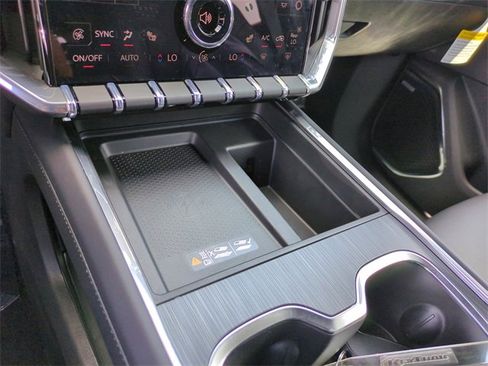 New 2025 GMC Acadia Elevation w/ Elevation Premium Package image 15