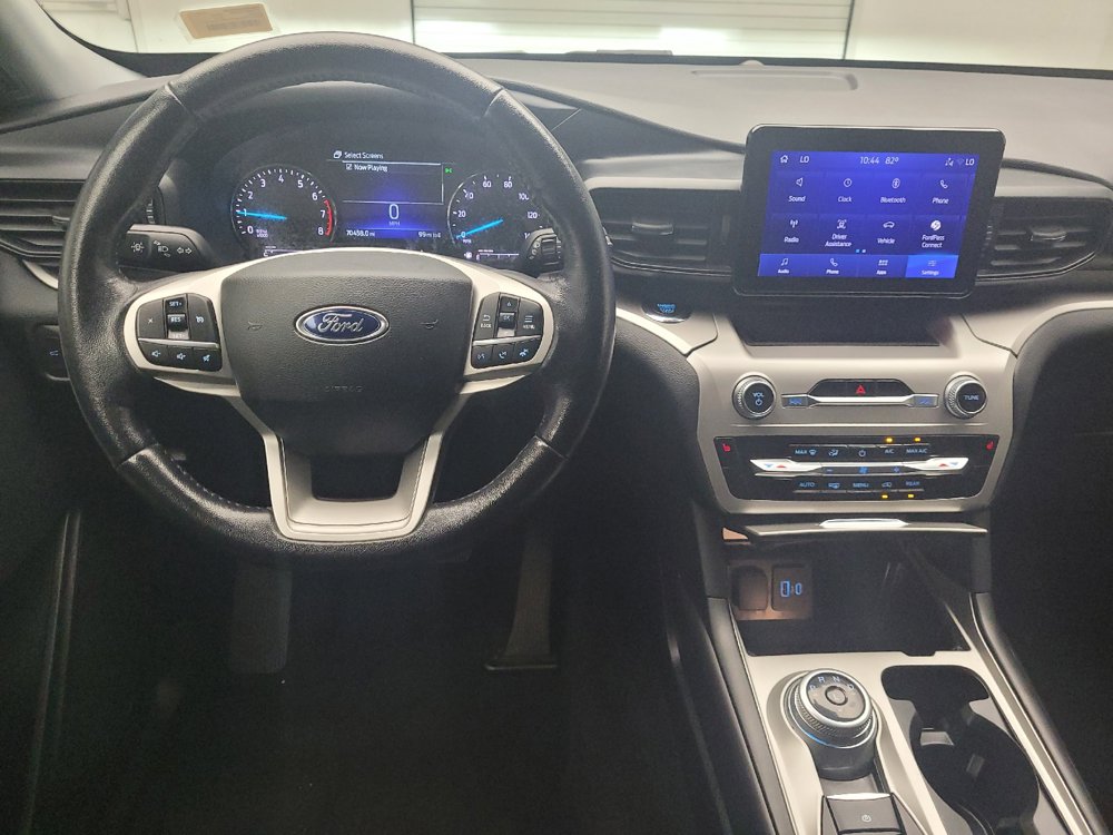 Used 2022 Ford Explorer XLT AWD/4WD image 22