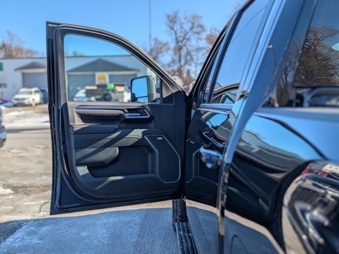 Used 2024 Chevrolet Silverado 2500 LTZ w/ LTZ Plus Package image 30