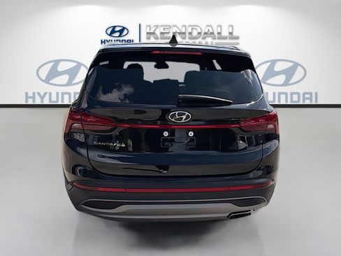 Used 2023 Hyundai Santa Fe SE FWD image 5