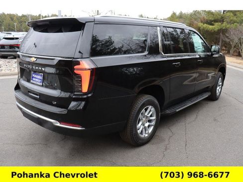 New 2026 Chevrolet Suburban LT w/ Comfort Package image 7