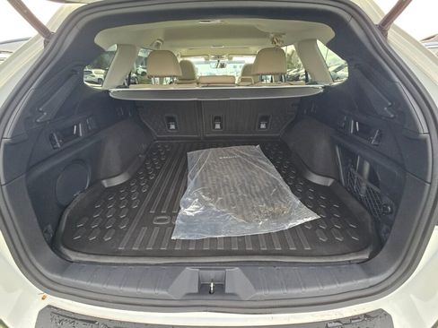 Used 2020 Subaru Outback Limited w/ Popular Package #2 image 11