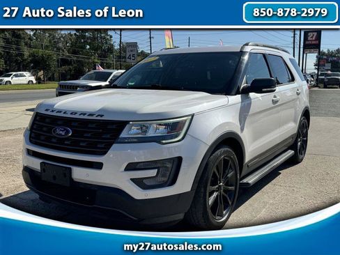Used 2017 Ford Explorer XLT w/ Equipment Group 202A image 1