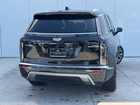 New 2026 Cadillac Vistiq Luxury image 6