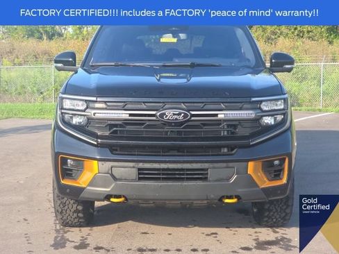 Used 2025 Ford Expedition Tremor AWD/4WD image 4