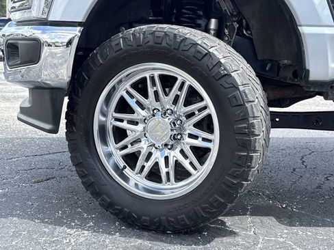 Used 2024 Ford F250 Lariat w/ Lariat Ultimate Package AWD/4WD image 53
