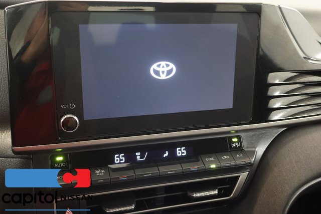 Used 2025 Toyota Camry LE FWD image 18