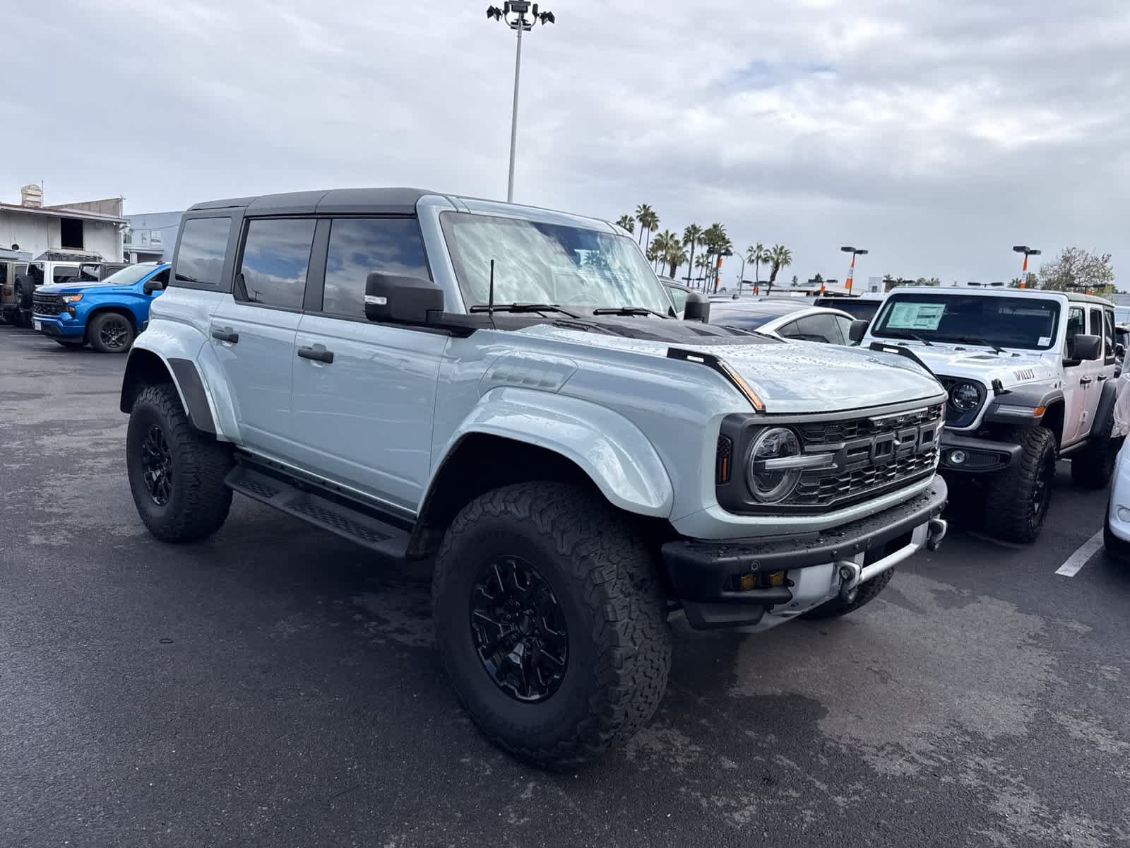 Used 2024 Ford Bronco Raptor AWD/4WD image 6