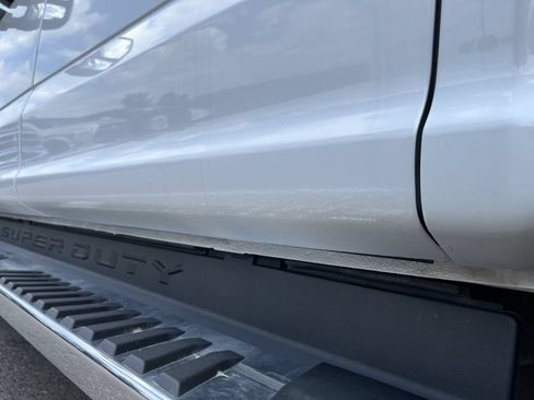 Used 2020 Ford F250 Lariat w/ Lariat Value Package AWD/4WD image 10