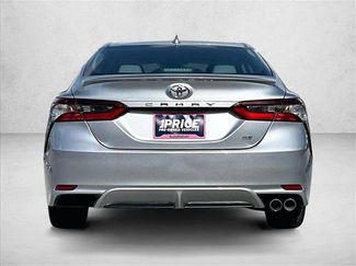 Used 2023 Toyota Camry SE FWD video 4