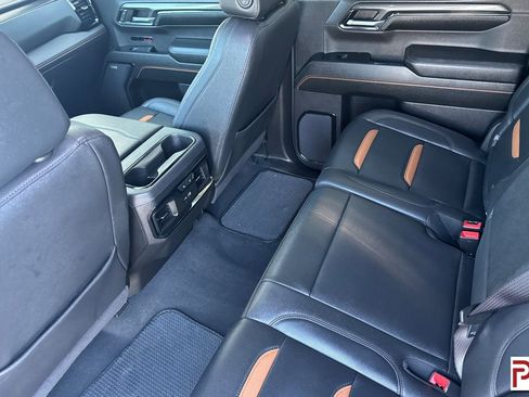 Certified 2024 GMC Sierra 1500 AT4 w/ Technology Package AWD/4WD image 13