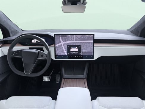 Used 2025 Tesla Model X Long Range image 58