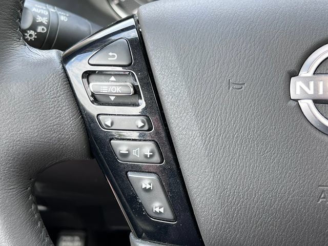 Used 2024 Nissan Armada SL w/ Captain's Chairs Package AWD/4WD image 22