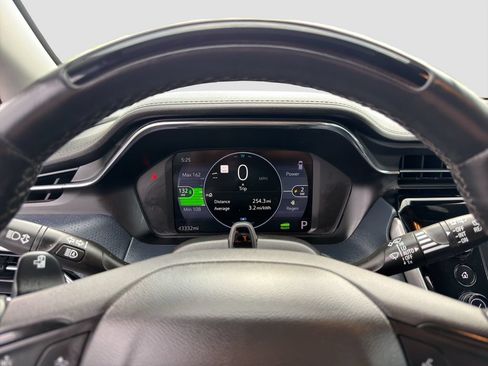 Used 2022 Chevrolet Bolt EUV Premier w/ Launch Edition FWD image 11