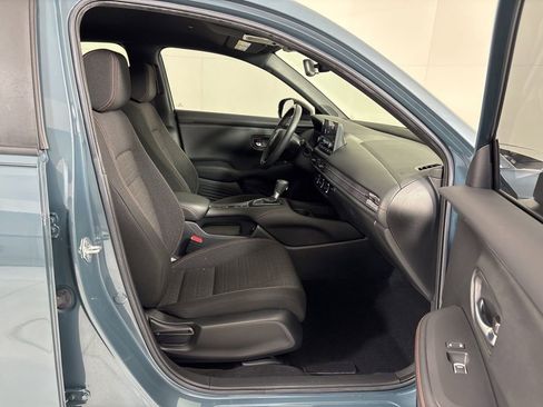 Used 2024 Honda HR-V Sport image 12