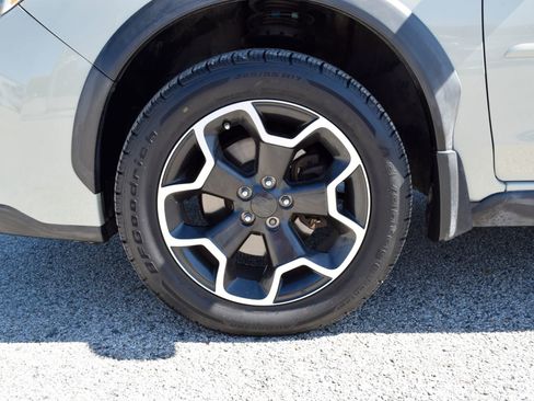 Used 2013 Subaru Crosstrek 2.0i Limited AWD/4WD image 25