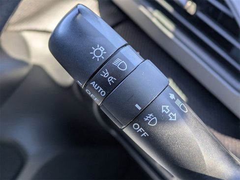 Used 2024 Subaru Crosstrek 2.5i Sport image 29