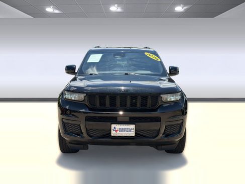 Used 2024 Jeep Grand Cherokee L Altitude AWD/4WD image 6