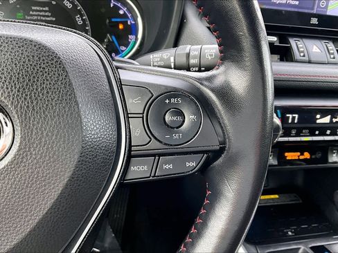 Used 2021 Toyota RAV4 XSE w/ Weather Package image 24