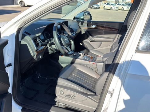 Used 2018 Audi Q5 2.0T Premium w/ Convenience Package image 9