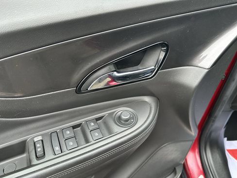 Used 2018 Buick Encore Preferred image 13