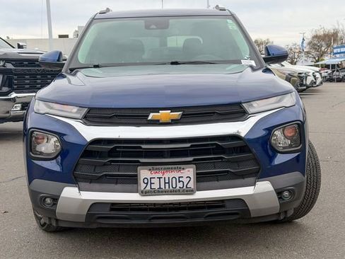 Used 2023 Chevrolet TrailBlazer LT image 3