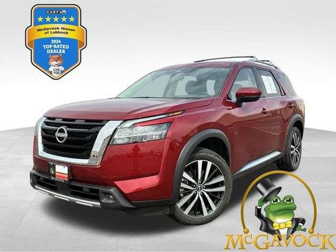 Certified 2023 Nissan Pathfinder Platinum image 1