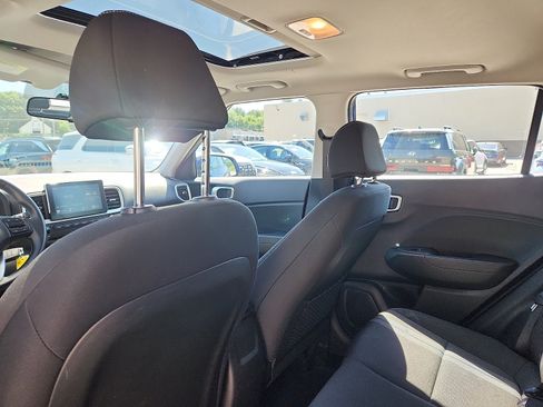 Certified 2023 Hyundai Venue SEL w/ Cargo Package FWD image 25