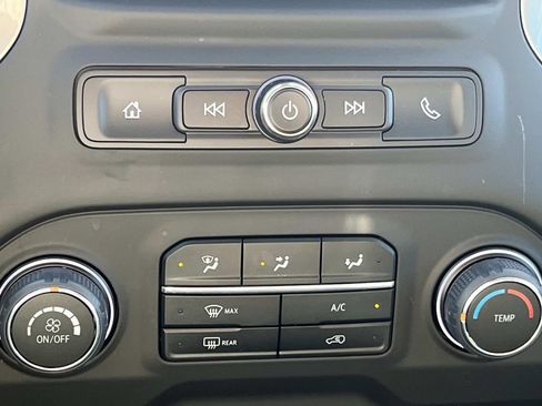 Used 2024 Chevrolet Silverado 1500 W/T w/ WT Value Package image 23