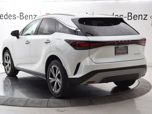 Used 2023 Lexus RX 350 Premium w/ Accessory Package (Z1) FWD image 4