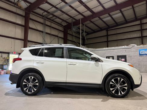 Used 2015 Toyota RAV4 Limited w/ Technology Package AWD/4WD image 4