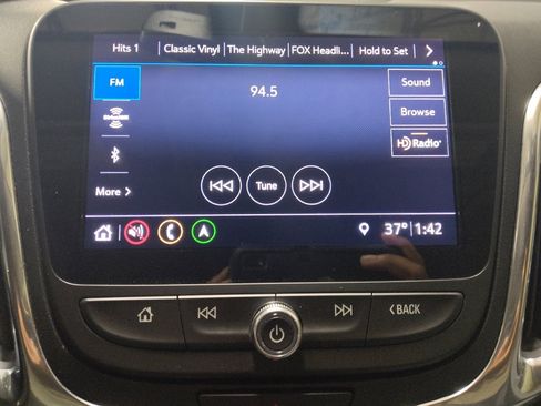 Used 2021 Chevrolet Equinox Premier image 25